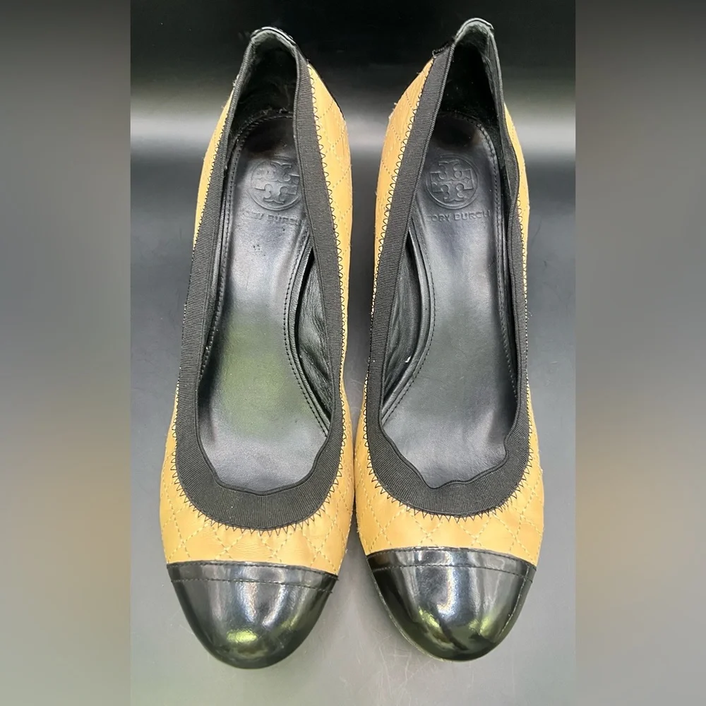 Tory Burch Black and Tan‎ Heels, Pre-Owned, Size: 10M